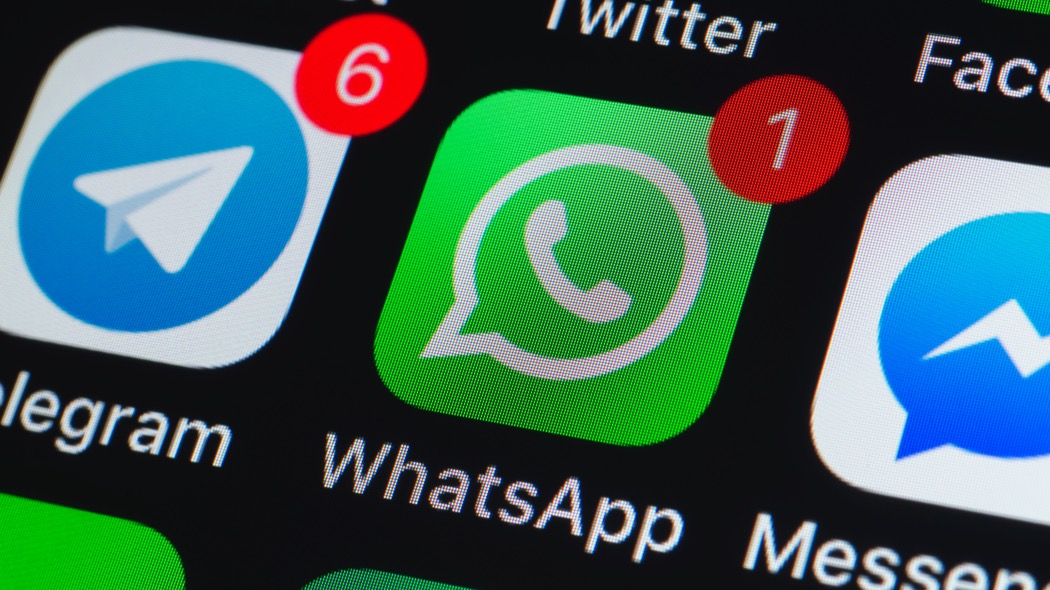WhatsApp è stata multata per 225 milioni di euro per non aver detto che scambiava dati con Facebook