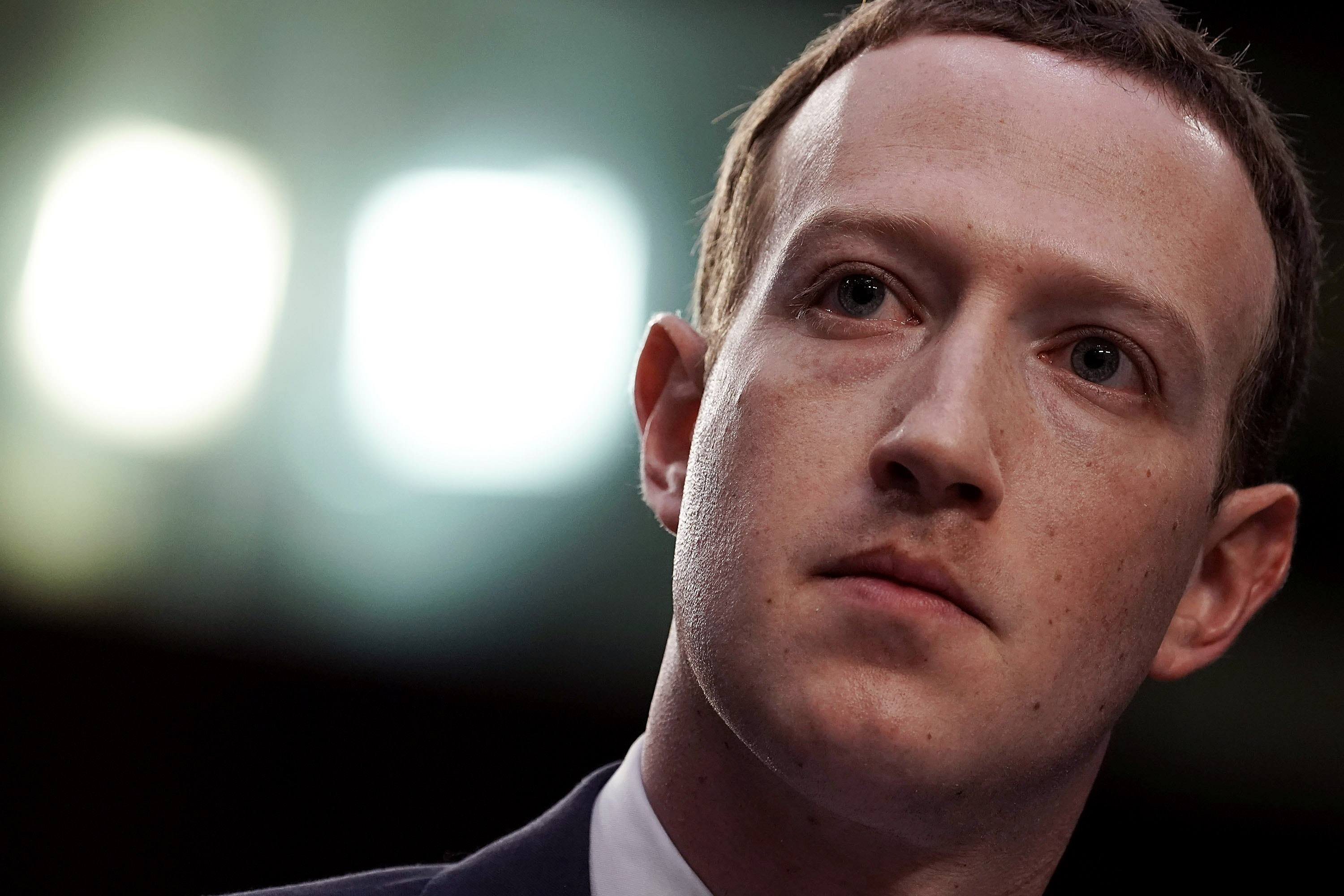 Oscurare o no i contenuti sui social network? Il dilemma del deplatforming