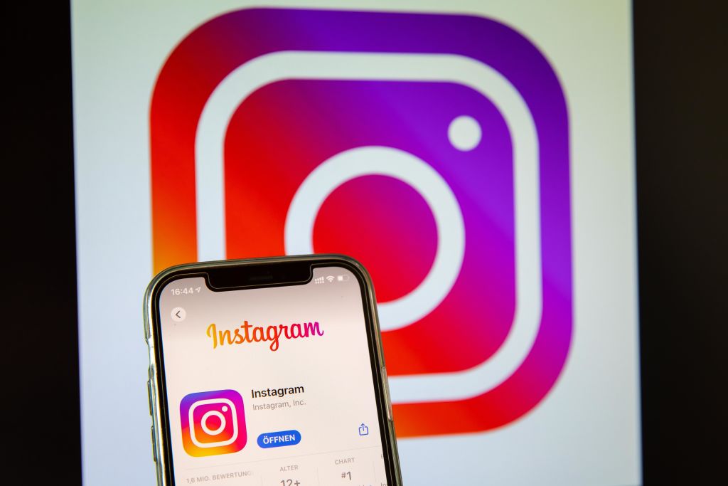Instagram ha rivelato come decide cosa farci vedere