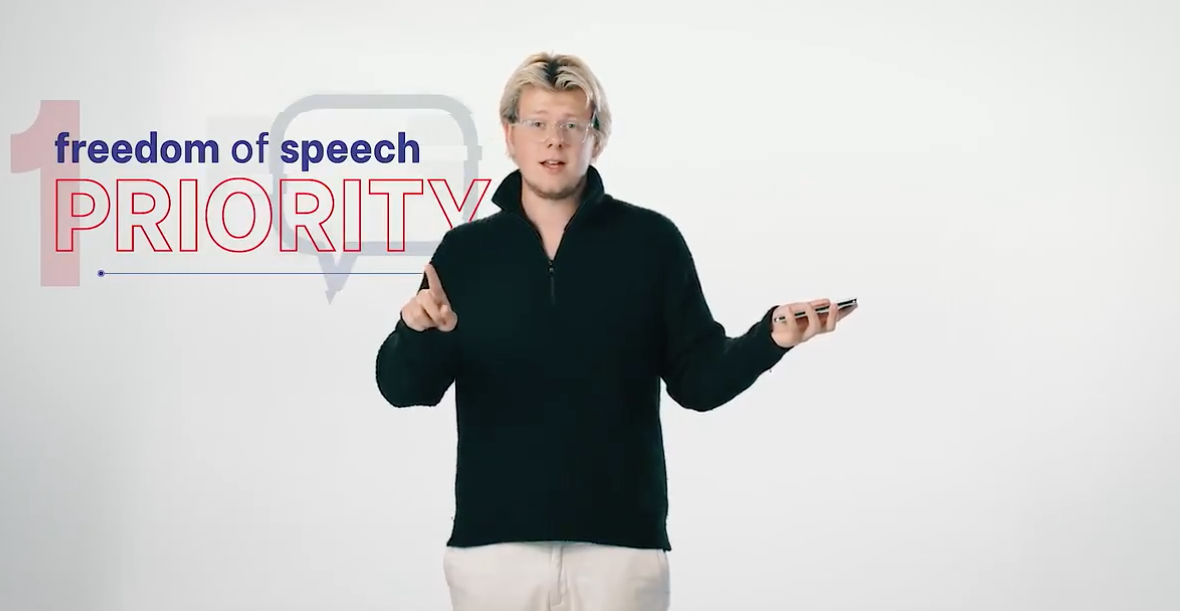 È in vendita uno smartphone per sostenitori di Trump